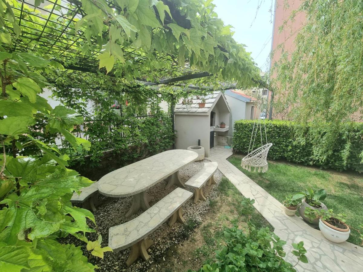 Apartment Karla&Nella Stobrec Ngoại thất bức ảnh